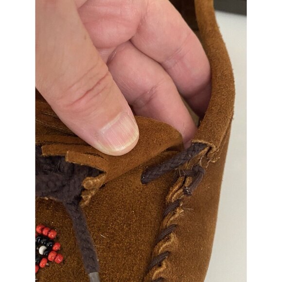 Minnetonka Women's Leather Moccasin W/ Thunderbird Beading Shoes Flats Sz 6 NWOB - Picture 10 of 16